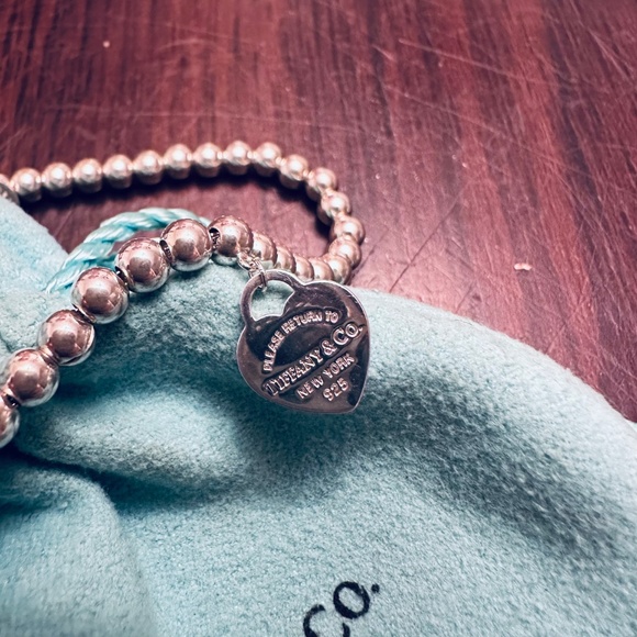 Tiffany mini beaded blue enamel heart bracelet silver - Picture 4 of 8